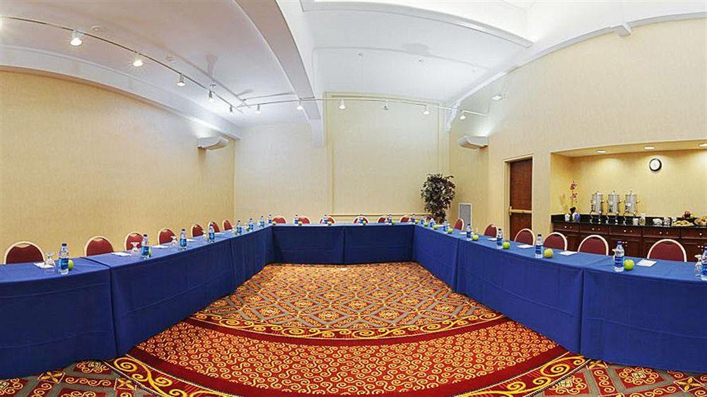 Residence Inn By Marriott Cleveland Downtown Ngoại thất bức ảnh