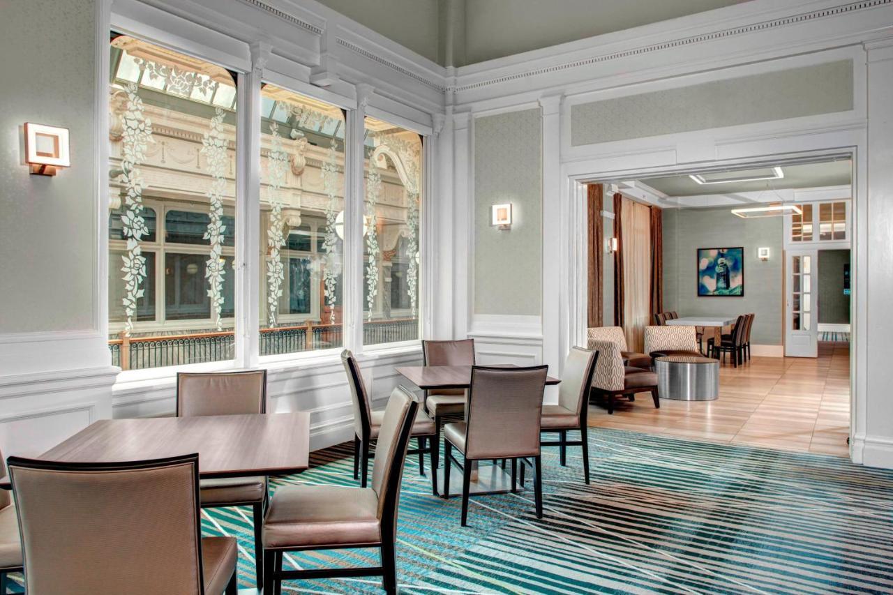 Residence Inn By Marriott Cleveland Downtown Ngoại thất bức ảnh