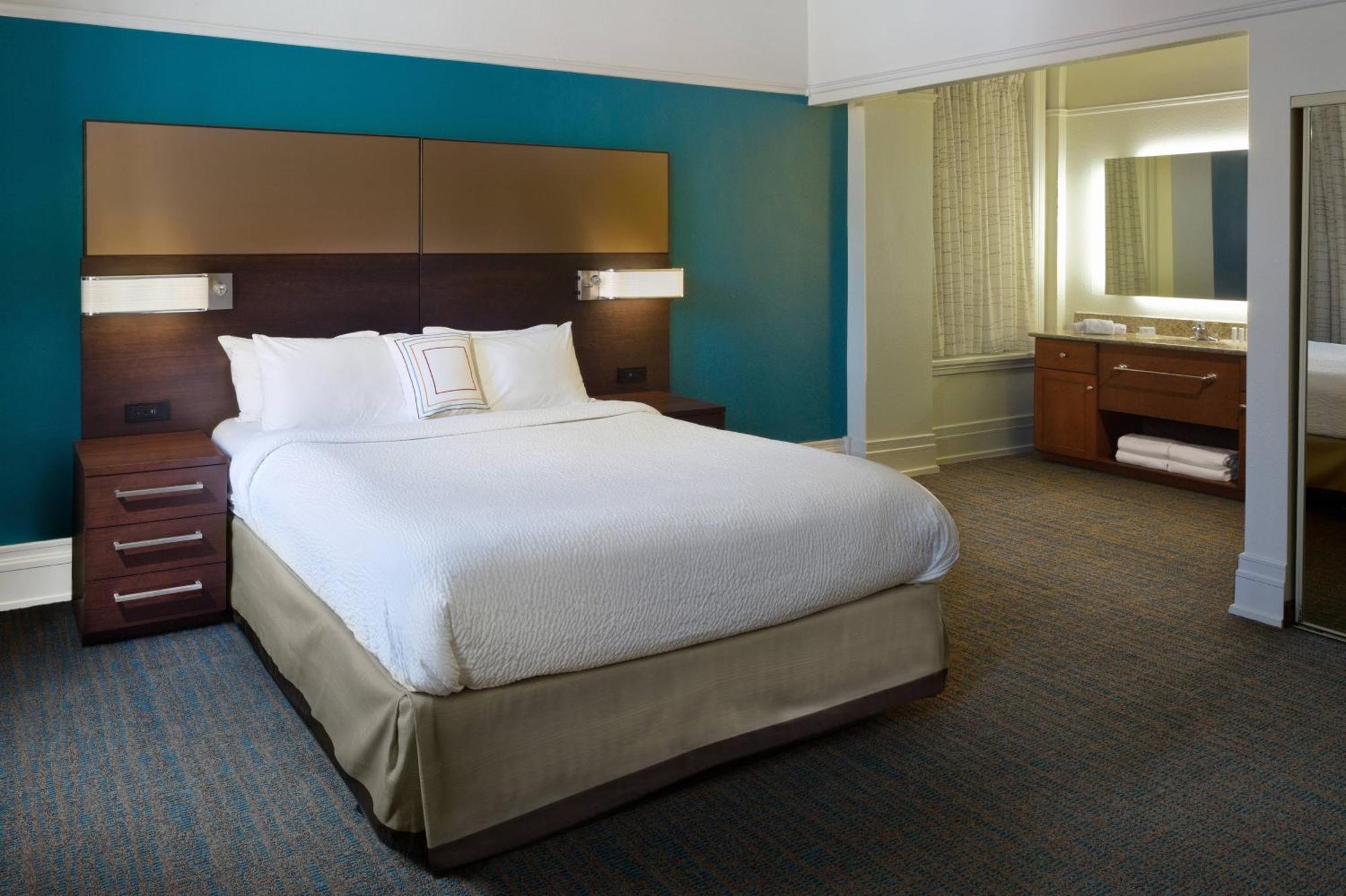 Residence Inn By Marriott Cleveland Downtown Ngoại thất bức ảnh