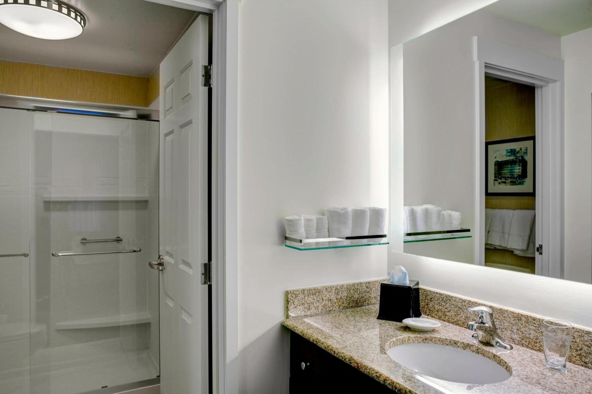 Residence Inn By Marriott Cleveland Downtown Ngoại thất bức ảnh